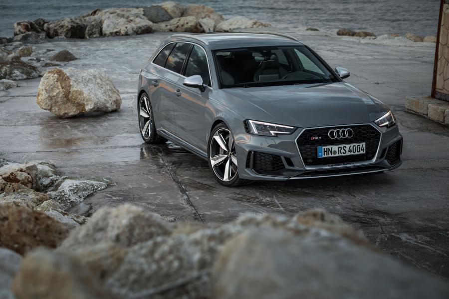  Audi RS4 Avant (B9) 2017 года  (WW) (фото 54 из 57)